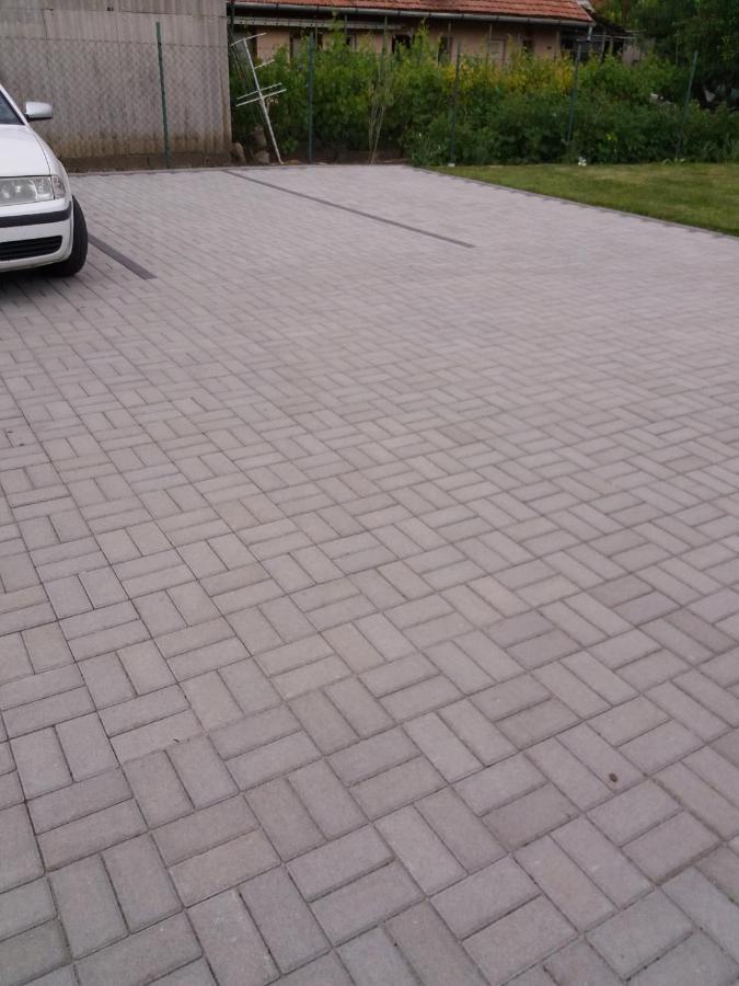 Levendulas Haz Hajduszoboszlo Exterior photo